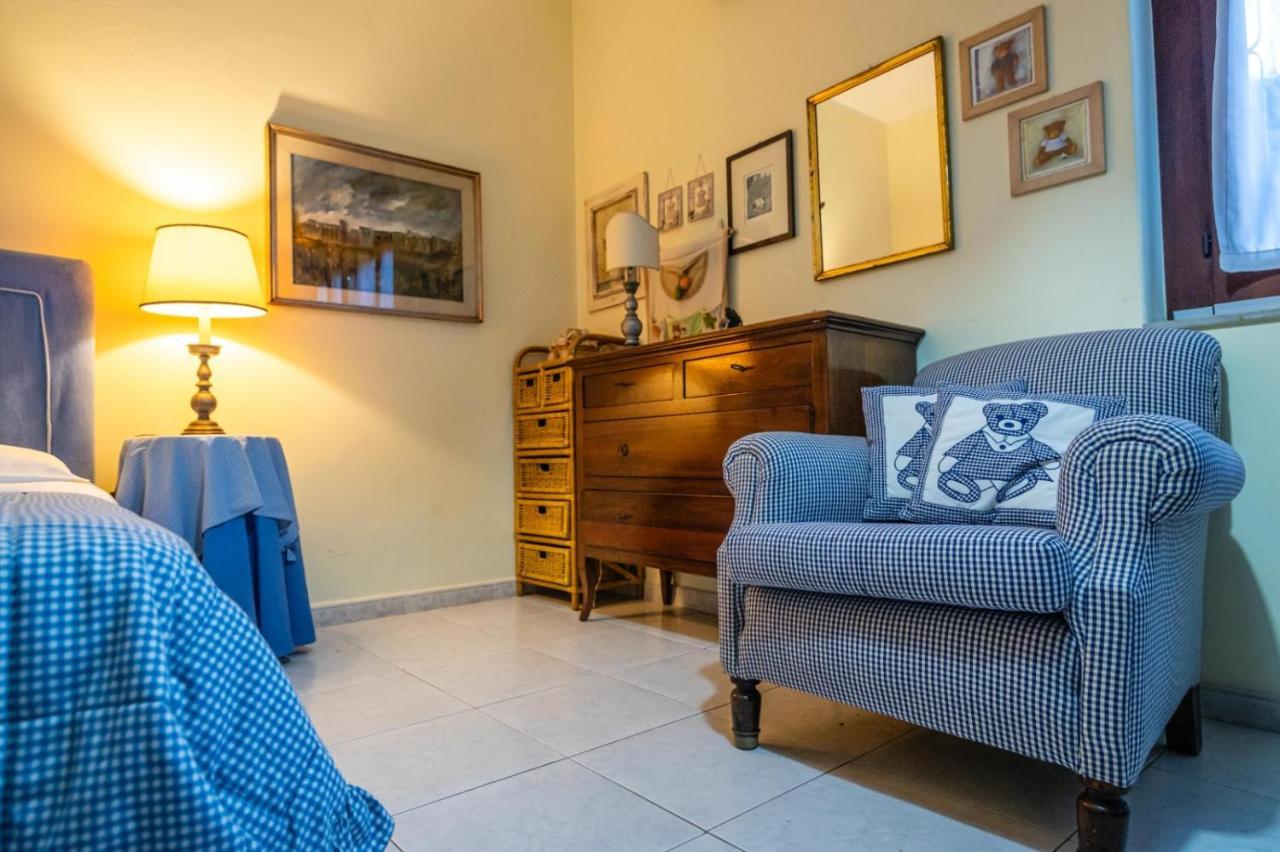 Ferienwohnung Courrier-House Aci Castello Exterior foto